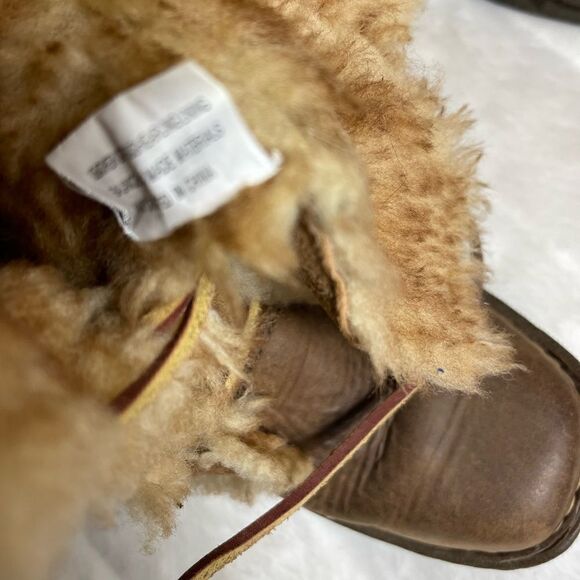 Born Brown leather lace up boots with shearling lining rubber soles size… - Picture 12 of 12